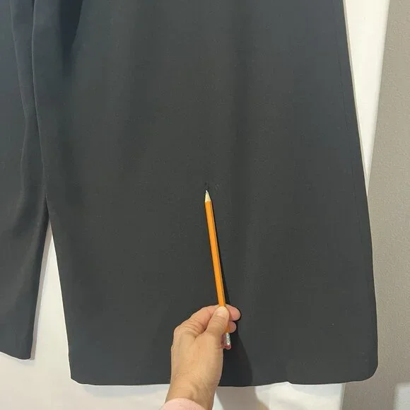 St. John Women’s Wide Leg Dress Pants Size 12 Black High Rise Zipper - Picture 9 of 12